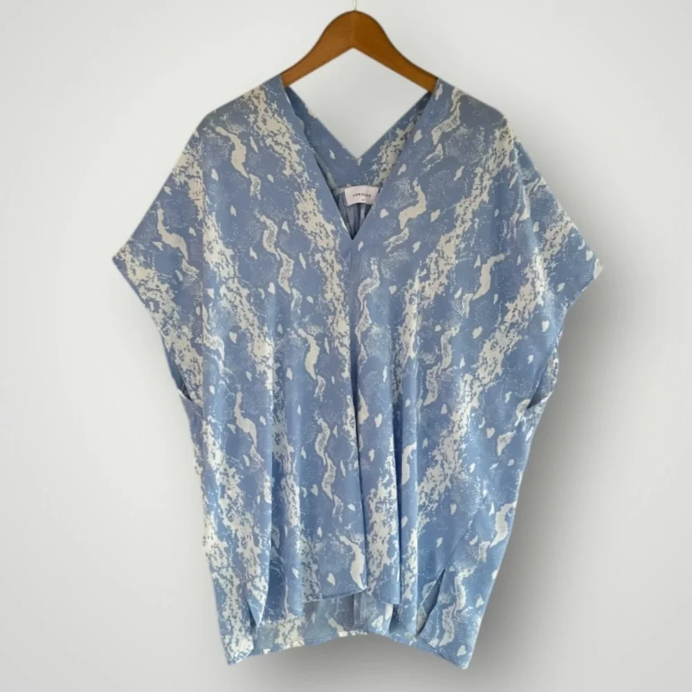 5 for $40 Adrienne top blouse shirt women size medium - Picture 1 of 7